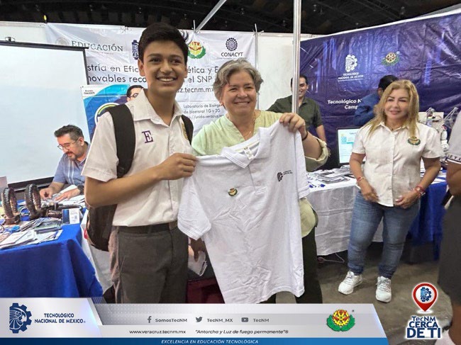 02_El_TecNM_Veracruz_participa_dando_a_conocer_su_oferta_académica_en_la_Expo_Feria_Educativa_2023_en_el_WTC_05.jpg