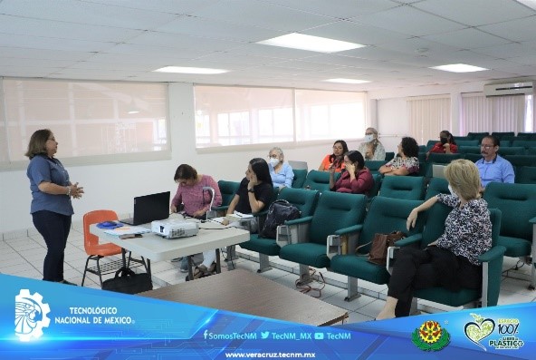 Concluye_en_el_TecNM_Veracruz_el_programa_institucional_de_formación_y_actualización_docente_y_profesional_3.jpg